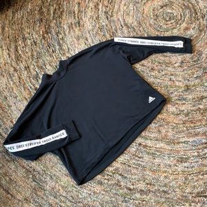 Adidas crop sweatshirt 2XL